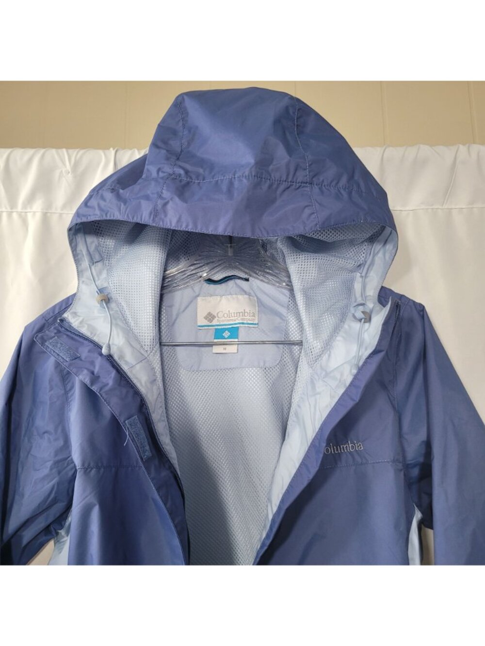 Columbia Women's Blue Lightweight Waterproof Hooded Rain Jacket Size M - Picture 4 of 15